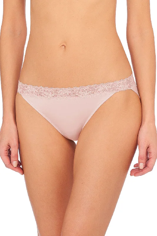 stretch lace panties with a sheer overlay for a seductive appealDISCREET BIKINI