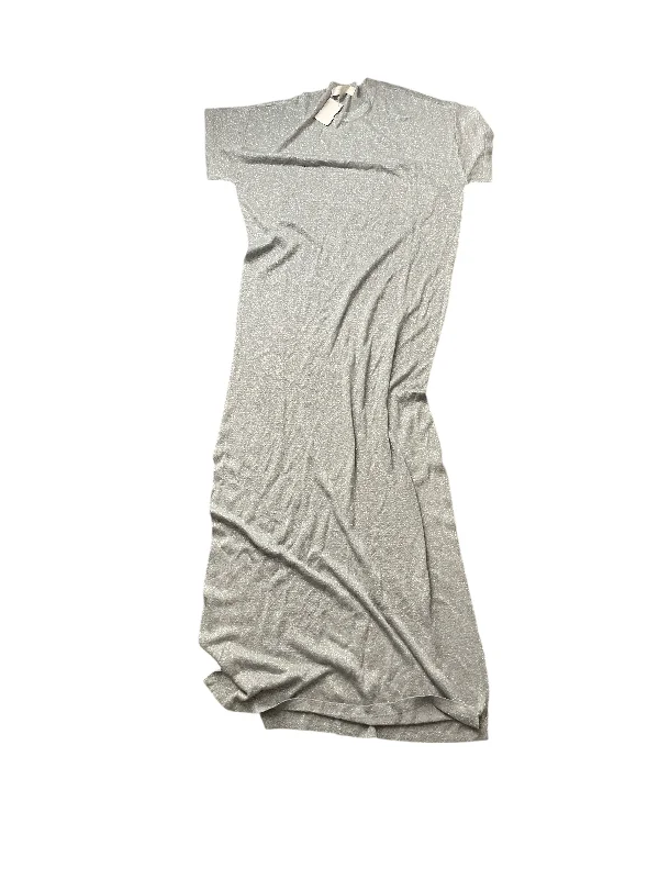 Women's Cap-Sleeve DressesDress Casual Maxi By Spiritual Gangster In Silver, Size: S