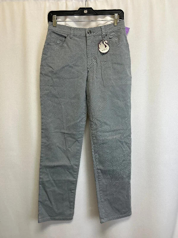 Women's Jodhpurs with Straight LegJeans Straight By Gloria Vanderbilt  Size: 6