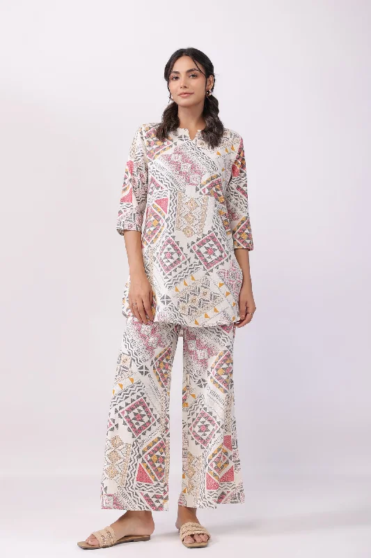 women's pajamas for those who cherish their bedtime routinesCelestial Art Multicoloured Cotton Palazzo Loungewear Set