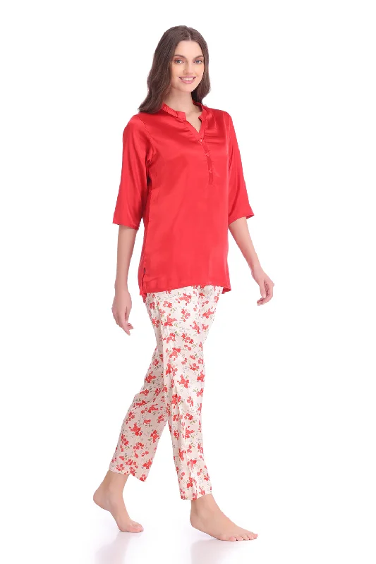 women's pajamas in solid colorsLounge Night suit in Satin