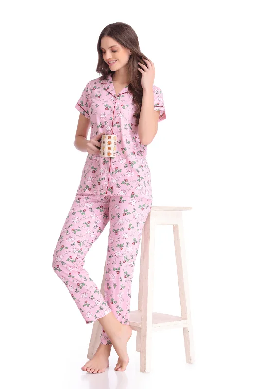 women's pajamas with a charming, vintage aestheticPrinted Classic Collar Night suit