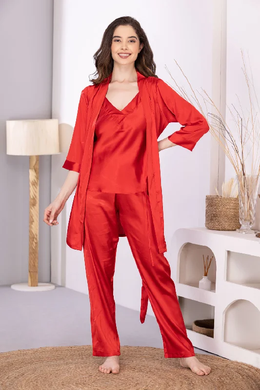 women's pajamas with a touch of eleganceValentine Night suit in soft satin